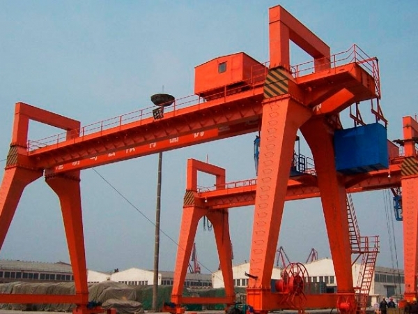 門式起重機(jī)日常維護(hù)與保養(yǎng)